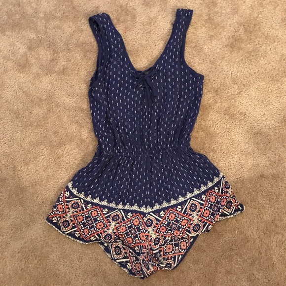 Rue21 Dresses & Skirts - 💕XS Rue 21 Romper💕